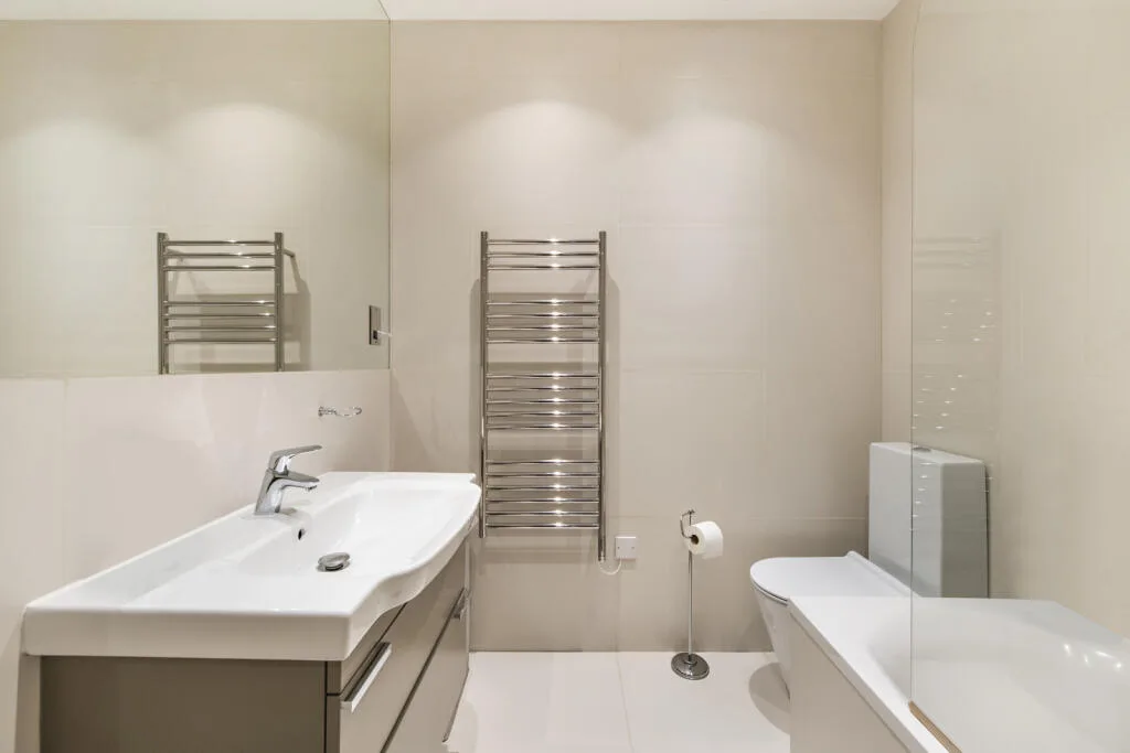 2 bedroom end of terrace house for rent