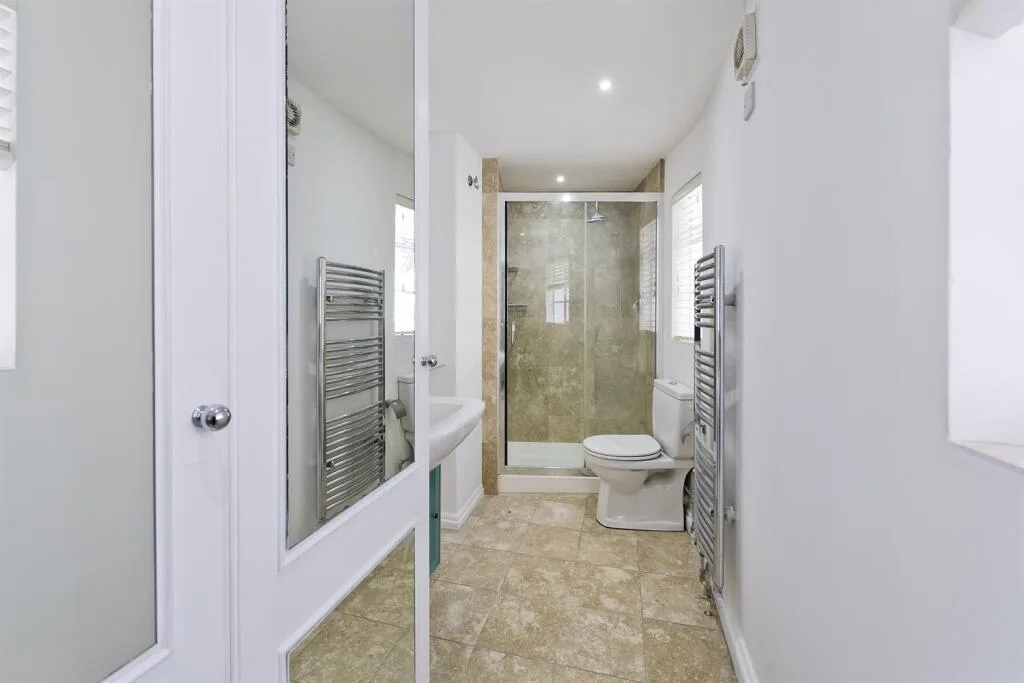 3 bedroom detached house for rent