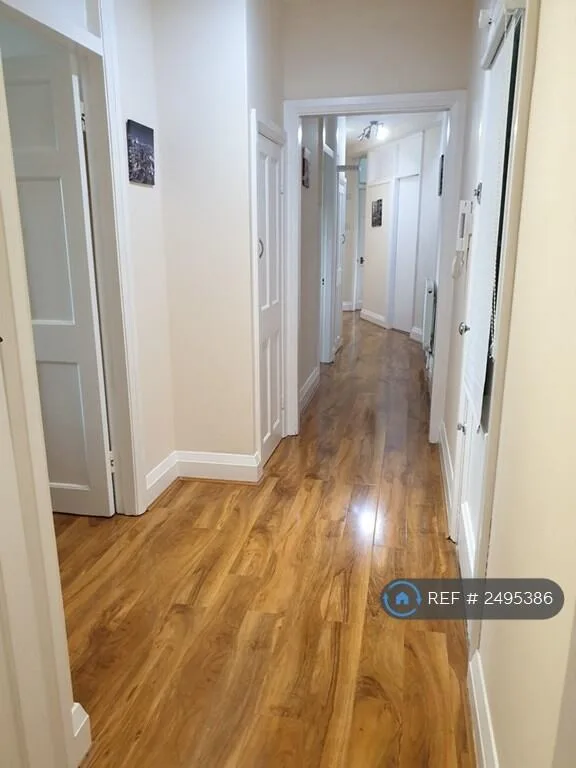 4 bedroom flat for rent