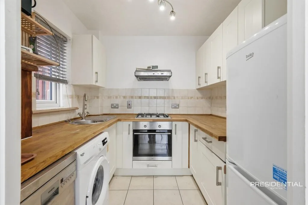1 bedroom ground floor flat for rent