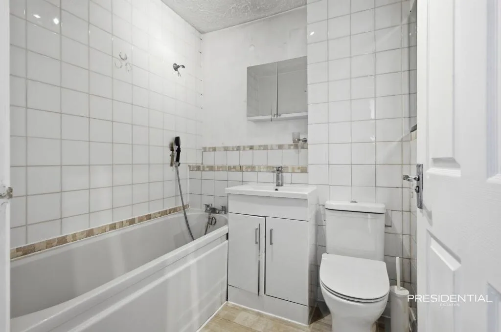 1 bedroom ground floor flat for rent