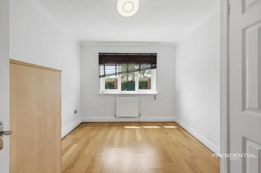 1 bedroom ground floor flat for rent