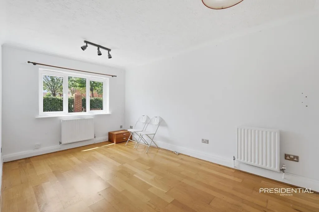 1 bedroom ground floor flat for rent