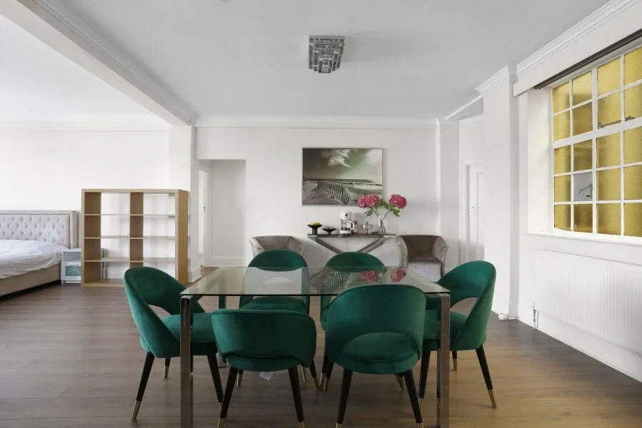 3 bedroom flat for rent
