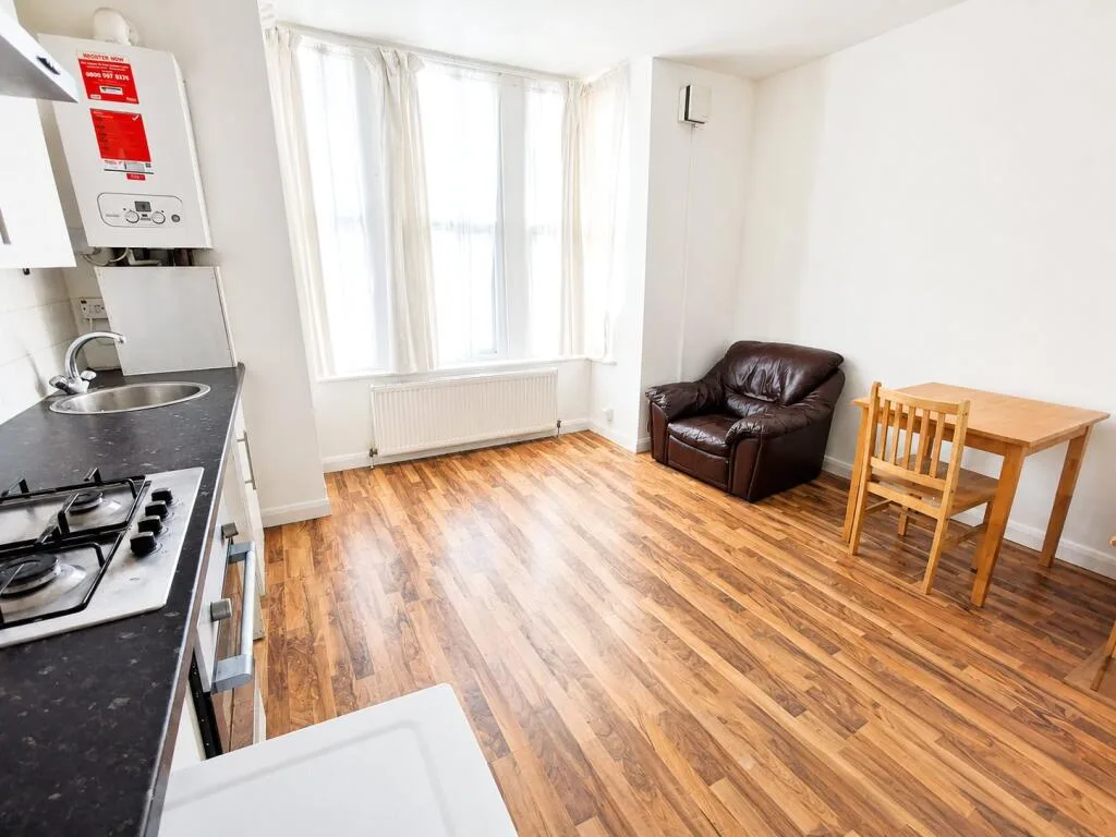 1 bedroom apartment for rent
