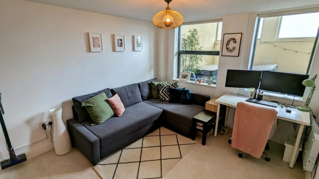2 bedroom apartment for rent