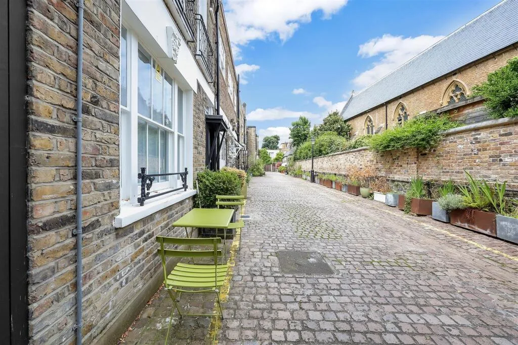 1 bedroom house for rent