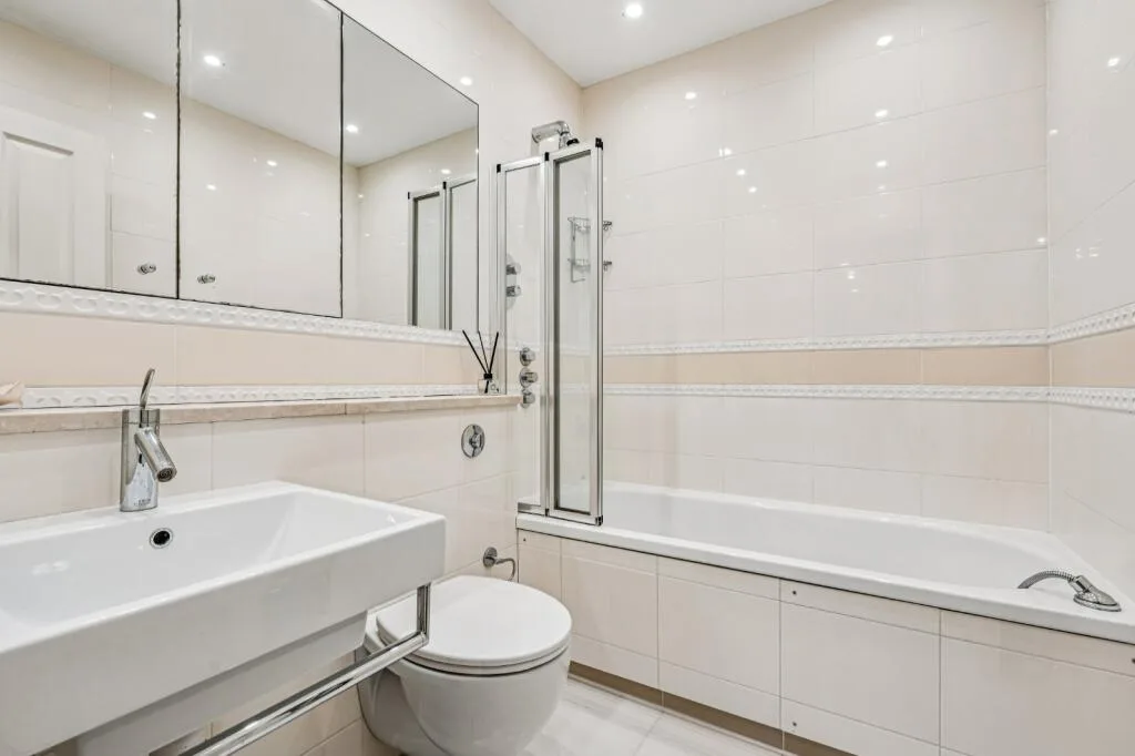 3 bedroom flat for rent