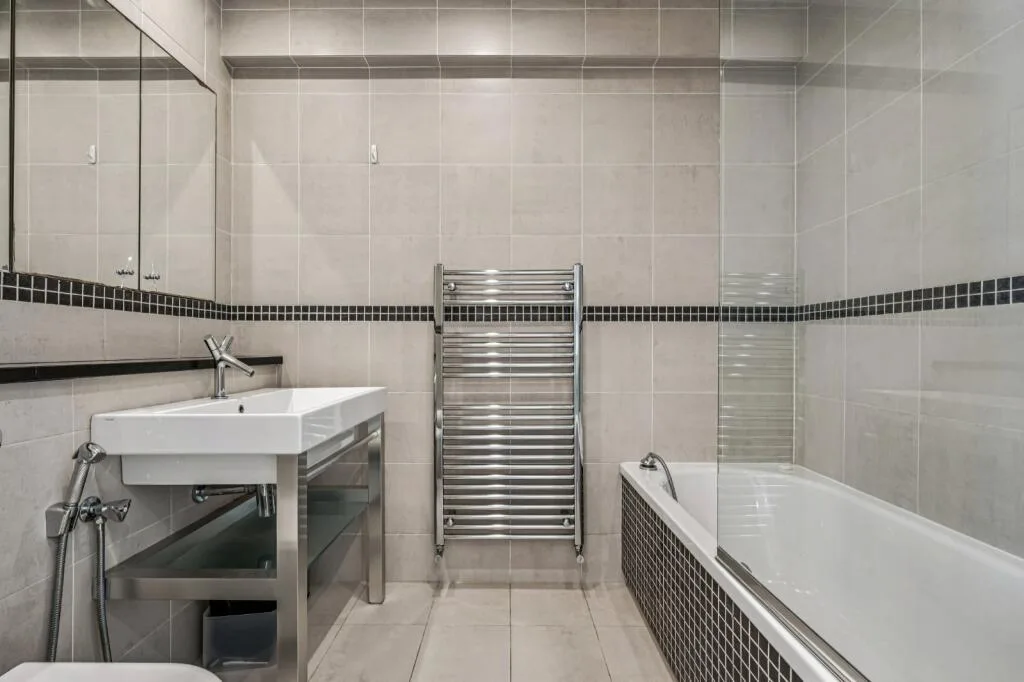 3 bedroom flat for rent