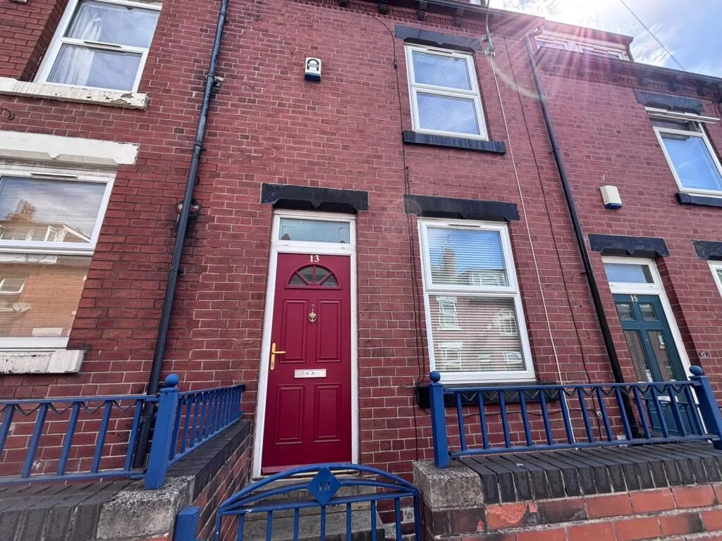 4 bedroom terraced house for rent