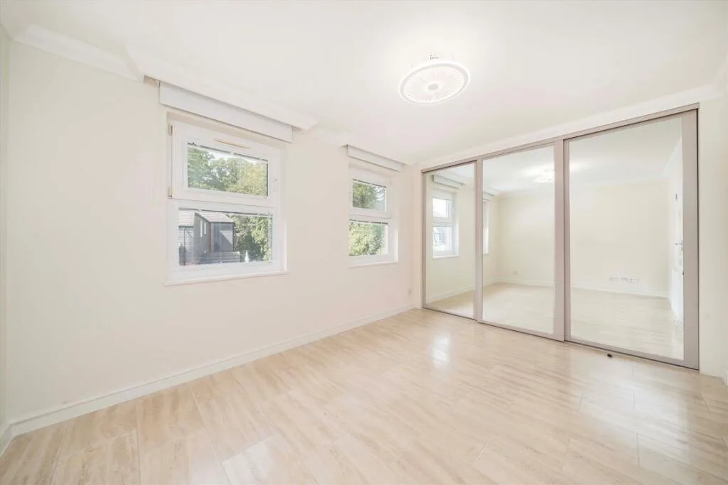 4 bedroom house for rent