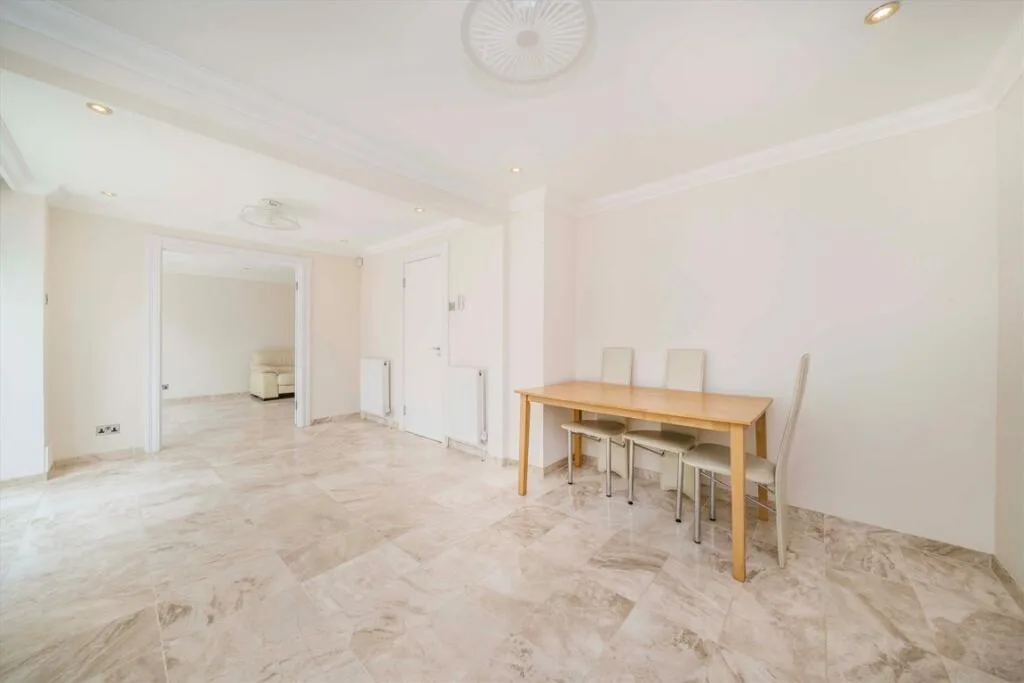 4 bedroom house for rent