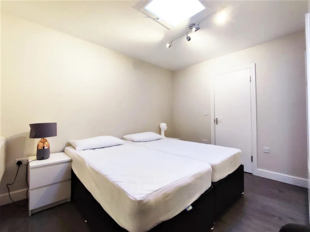 Studio flat for rent