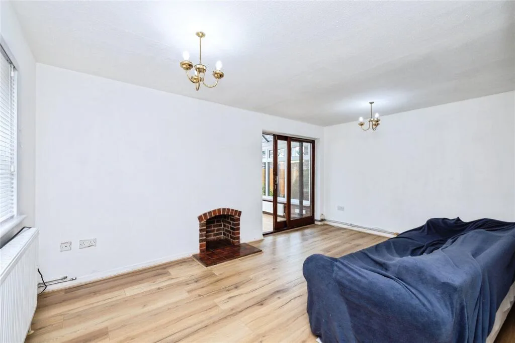 3 bedroom detached house for rent
