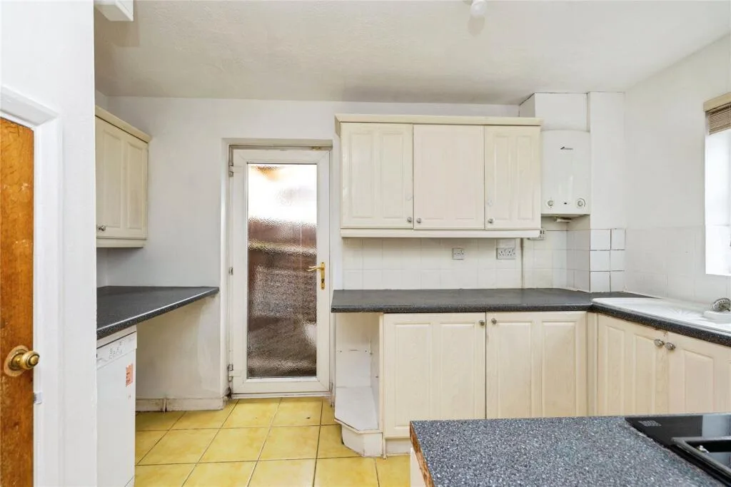 3 bedroom detached house for rent