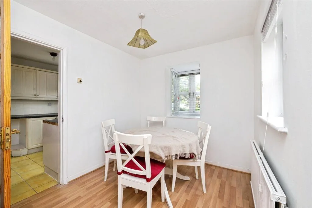 3 bedroom detached house for rent