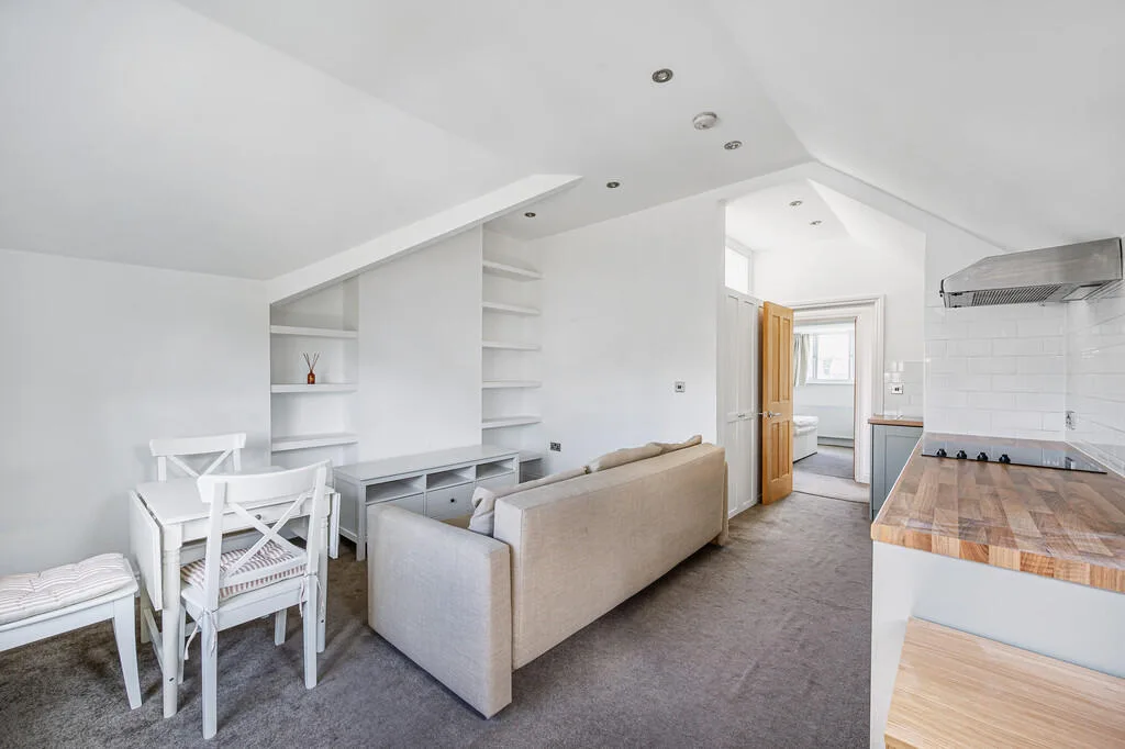 1 bedroom flat for rent