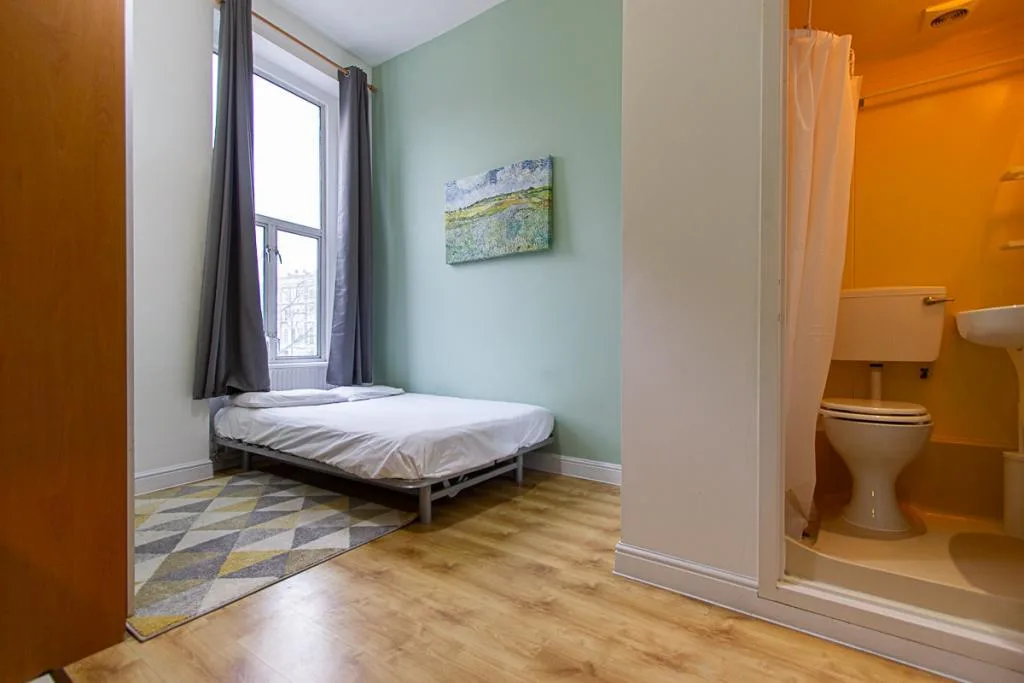Studio flat for rent
