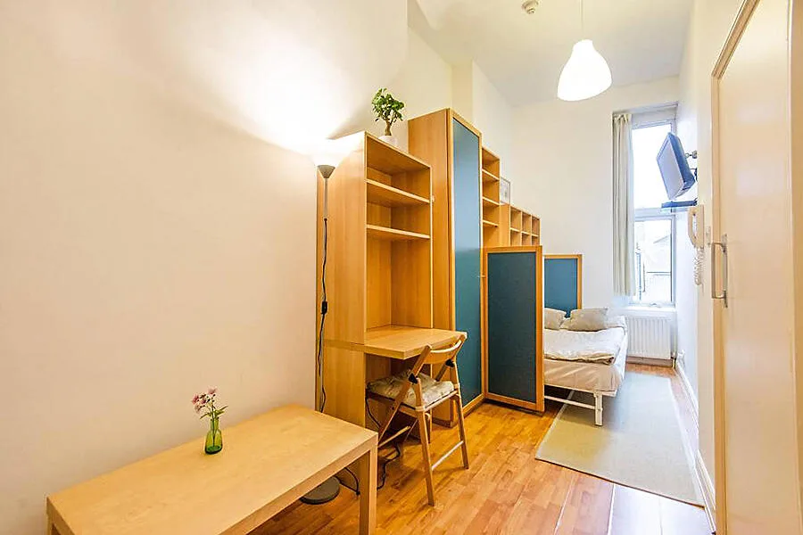 Studio flat for rent