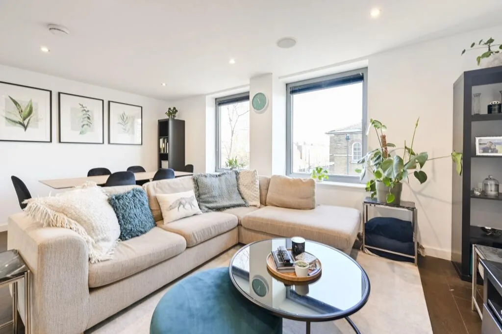 2 bedroom flat for rent