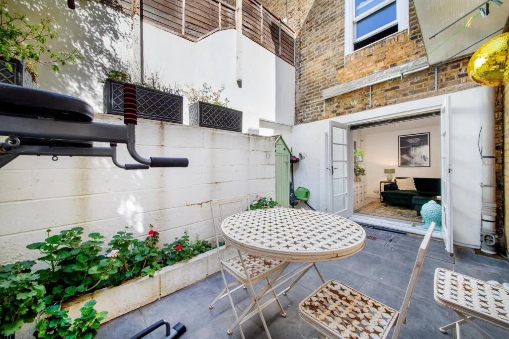 1 bedroom terraced house for rent