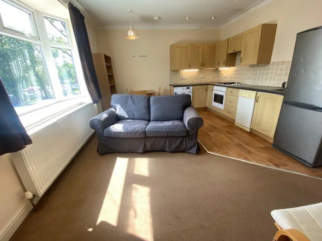 2 bedroom flat for rent