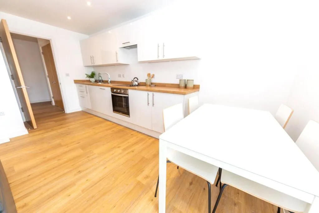 3 bedroom flat for rent