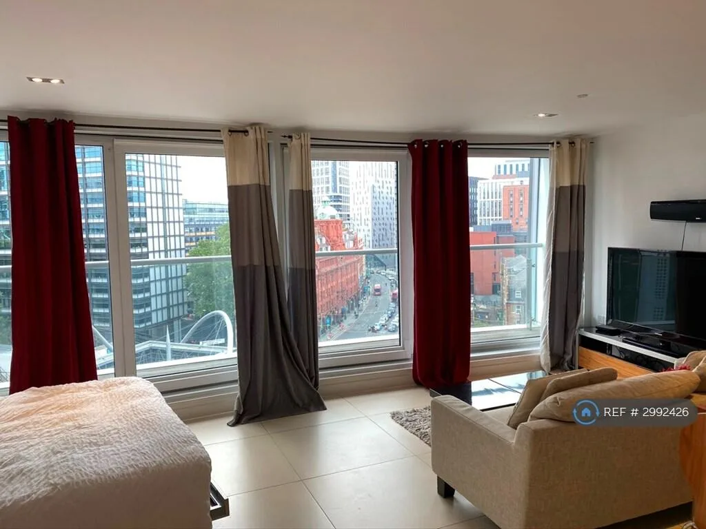 Studio flat for rent