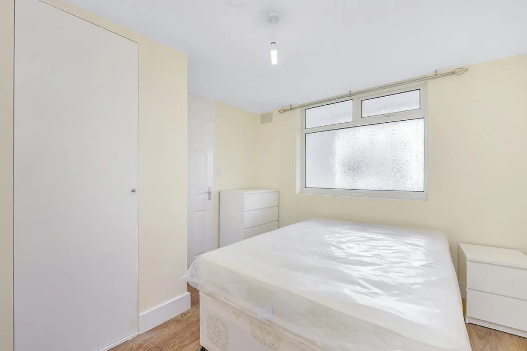 4 bedroom maisonette for rent