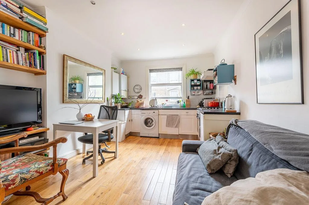 1 bedroom flat for rent