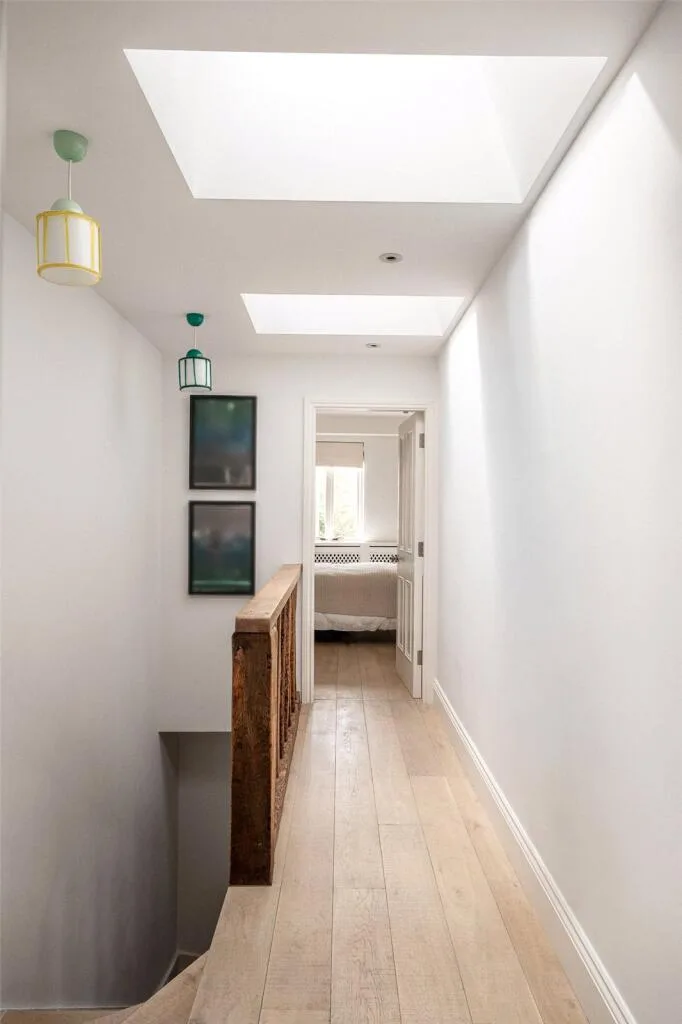 3 bedroom mews property for rent