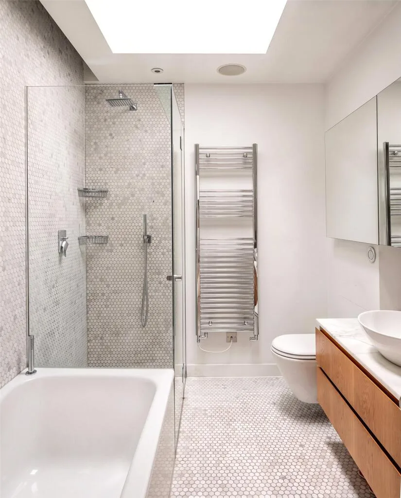 3 bedroom mews property for rent