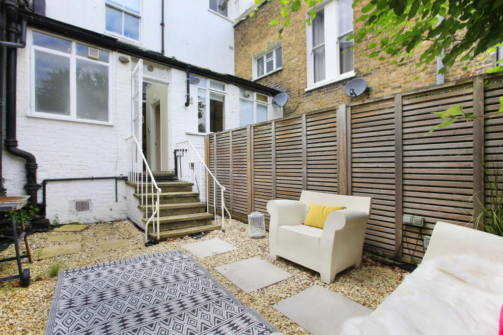 1 bedroom flat for rent
