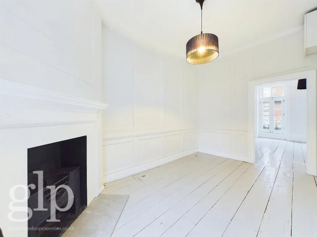 2 bedroom town house for rent