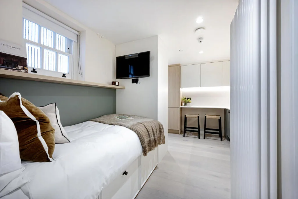 Studio flat for rent