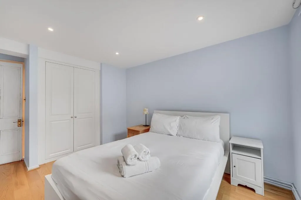 2 bedroom flat for rent