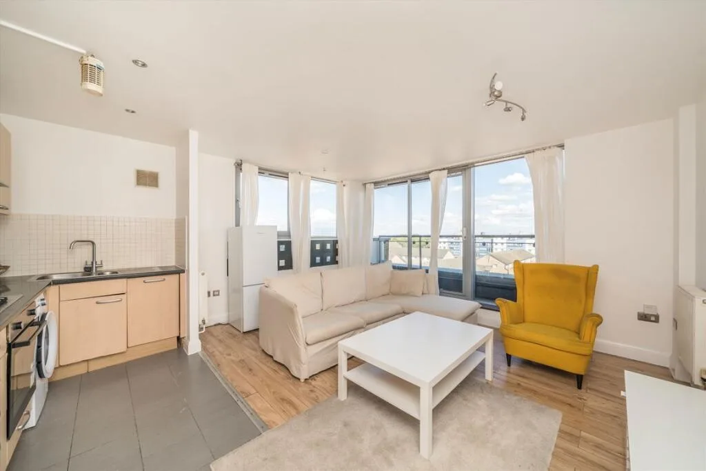 2 bedroom flat for rent