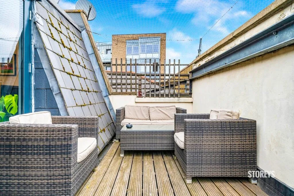 2 bedroom duplex for rent