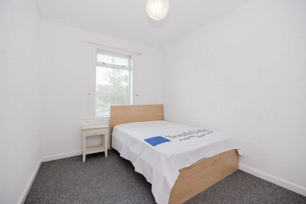 2 bedroom bungalow for rent