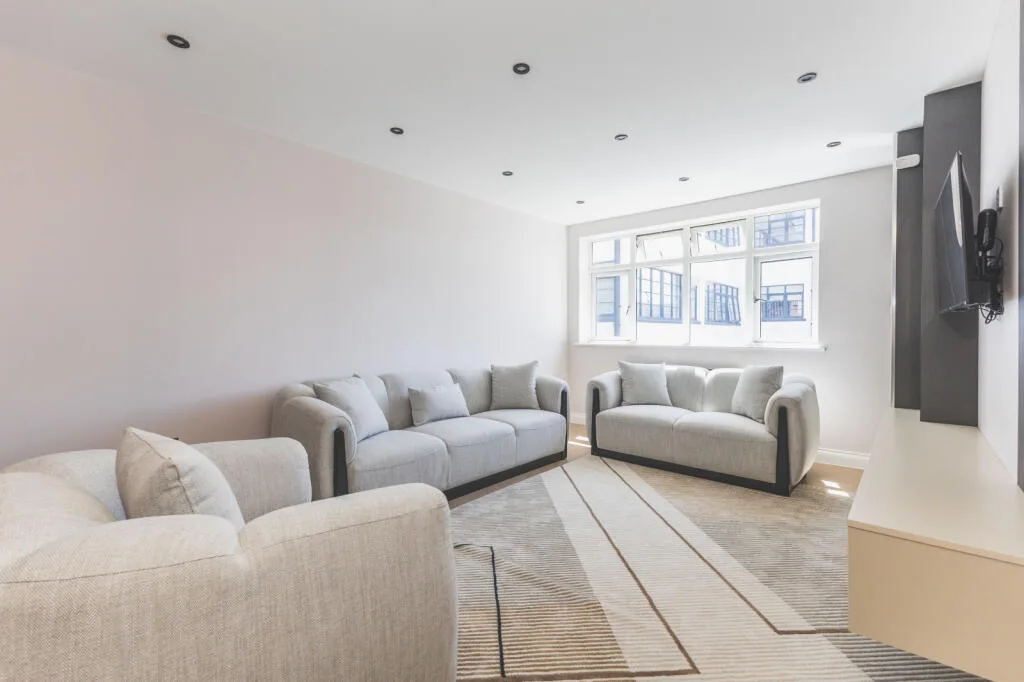 2 bedroom flat for rent