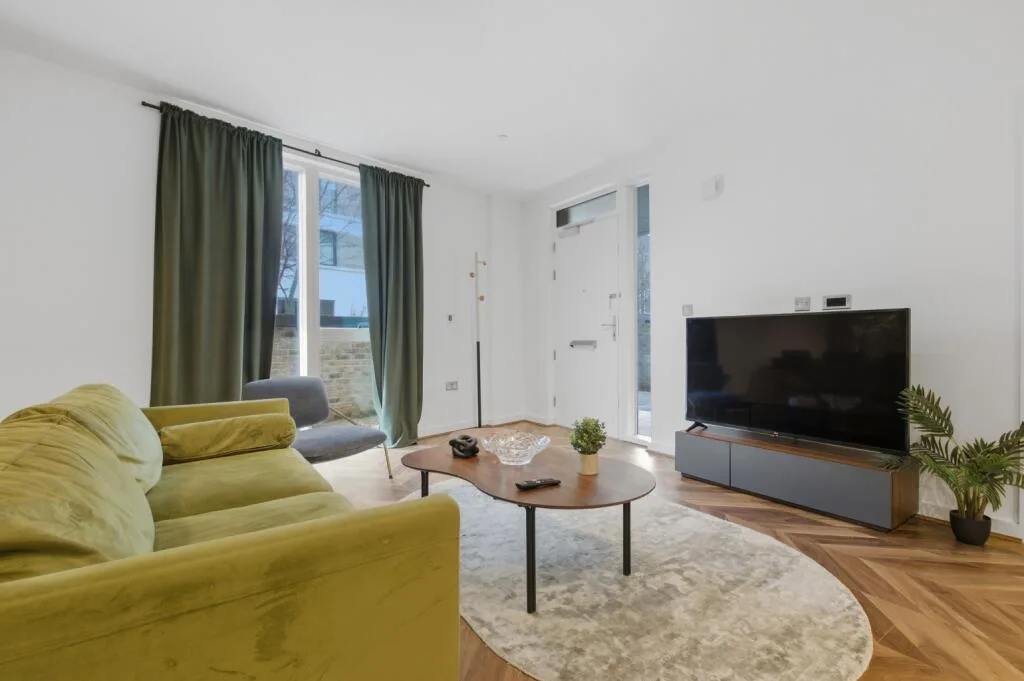 3 bedroom apartment for rent