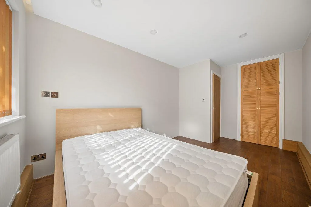 2 bedroom ground floor flat for rent