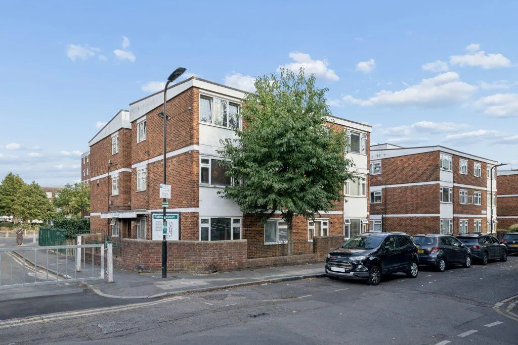 2 bedroom ground floor flat for rent