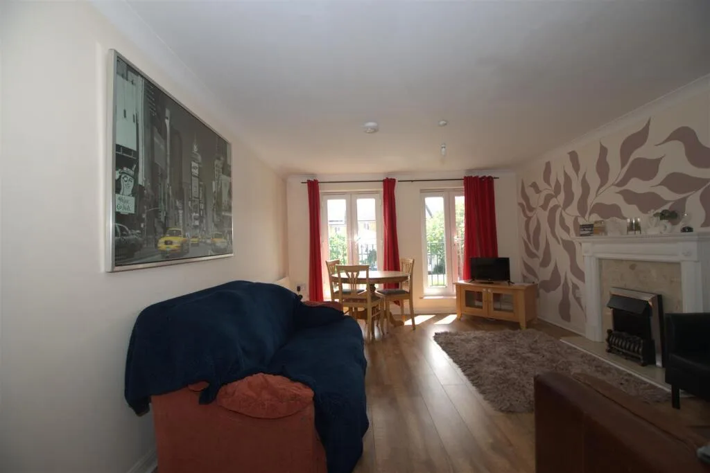 4 bedroom terraced house for rent