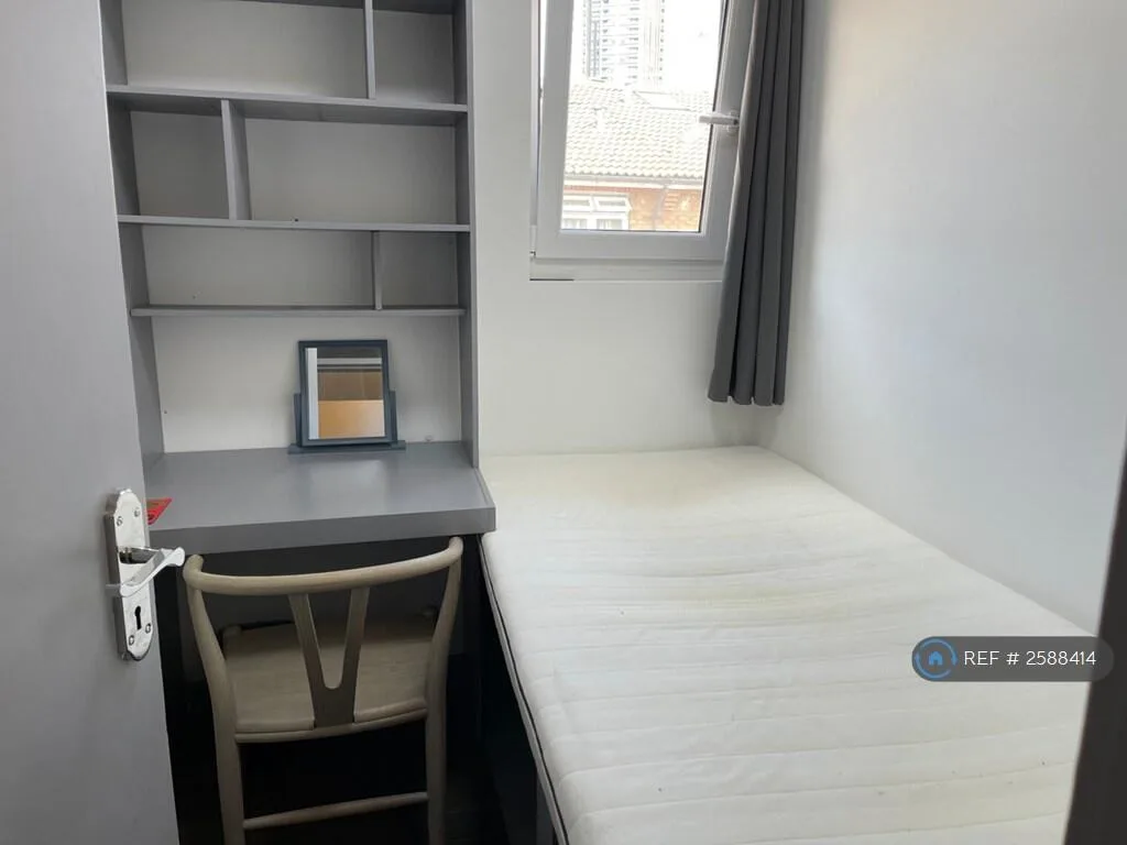 4 bedroom terraced house for rent