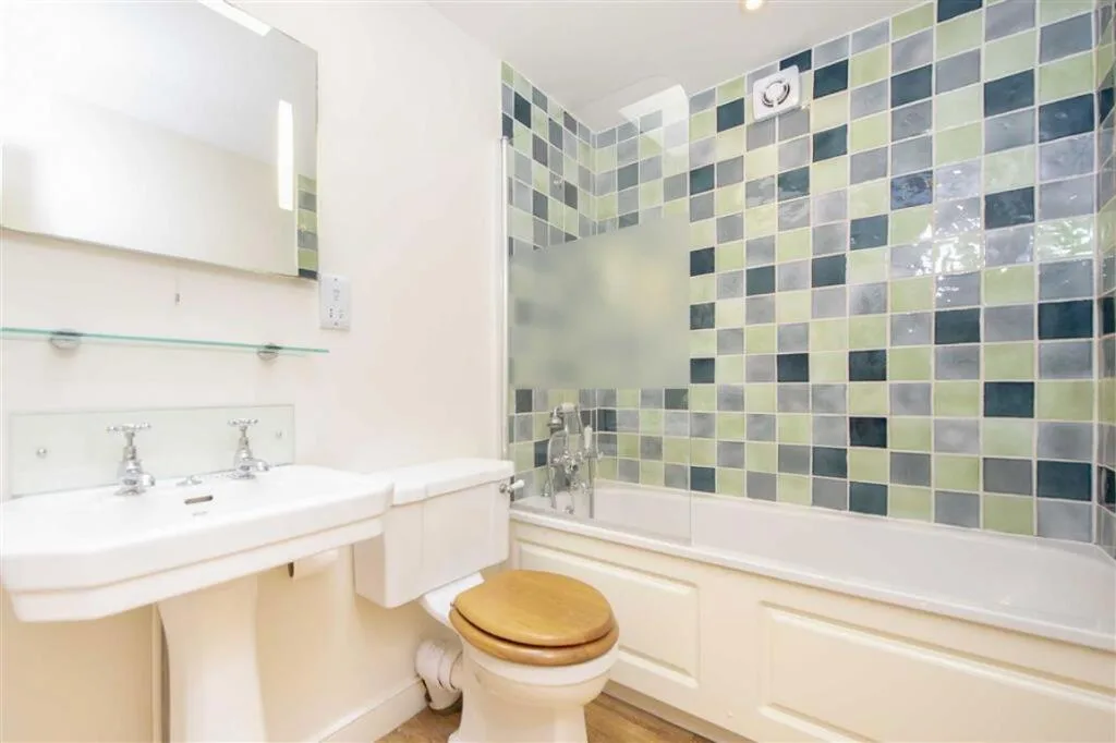 3 bedroom detached house for rent