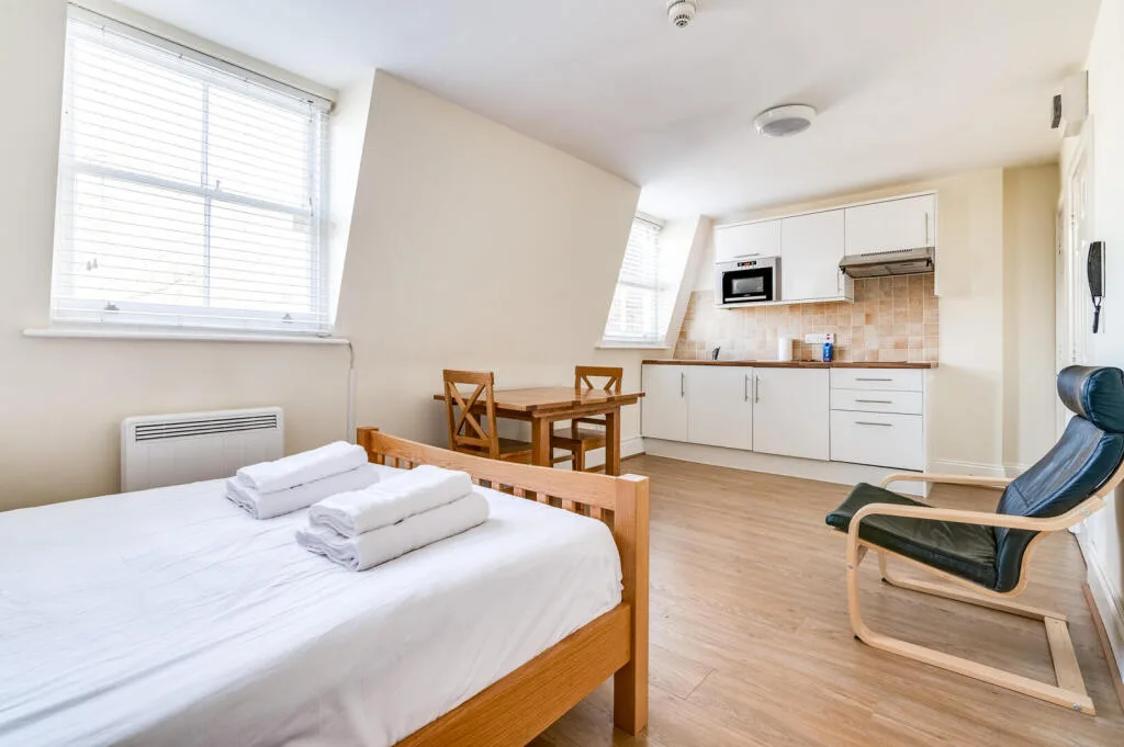 Studio flat for rent