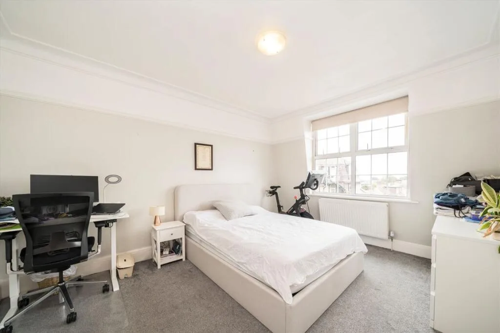3 bedroom flat for rent