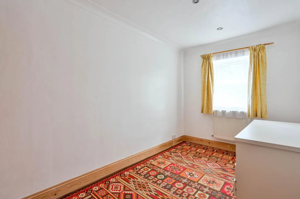 5 bedroom house for rent