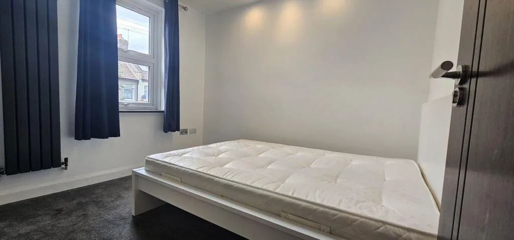 4 bedroom terraced house for rent